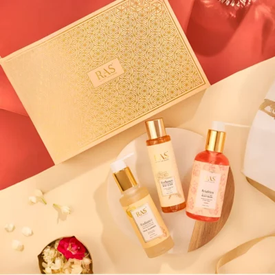 Buy RAS Eternal Glow Radiance Gift Set in bulk for Corporate Gifting | Corporate Gyft