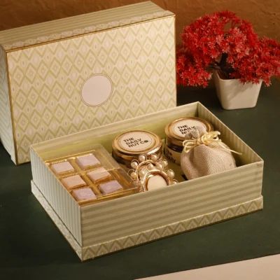 Buy Diwali Wellness Gift Box in bulk for Corporate Gifting | Corporate Gyft