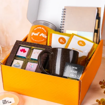 Buy Eco-Essentials Corporate Wellness Hamper in bulk for Corporate Gifting | Corporate Gyft