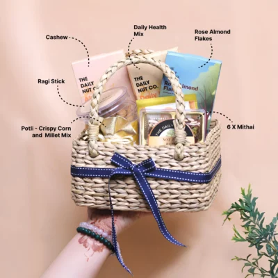 Buy Wholesome Festive Snack Set in bulk for Corporate Gifting | Corporate Gyft