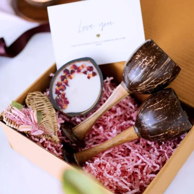 Buy Tropical Touch Festive Gift Hamper in bulk for Corporate Gifting | Corporate Gyft