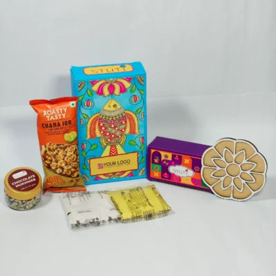 Buy Tyohaar Festive Snack Delight Gift Set in bulk for Corporate Gifting | Corporate Gyft