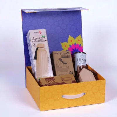 Buy Festive Harmony Gift Set in bulk for Corporate Gifting | Corporate Gyft