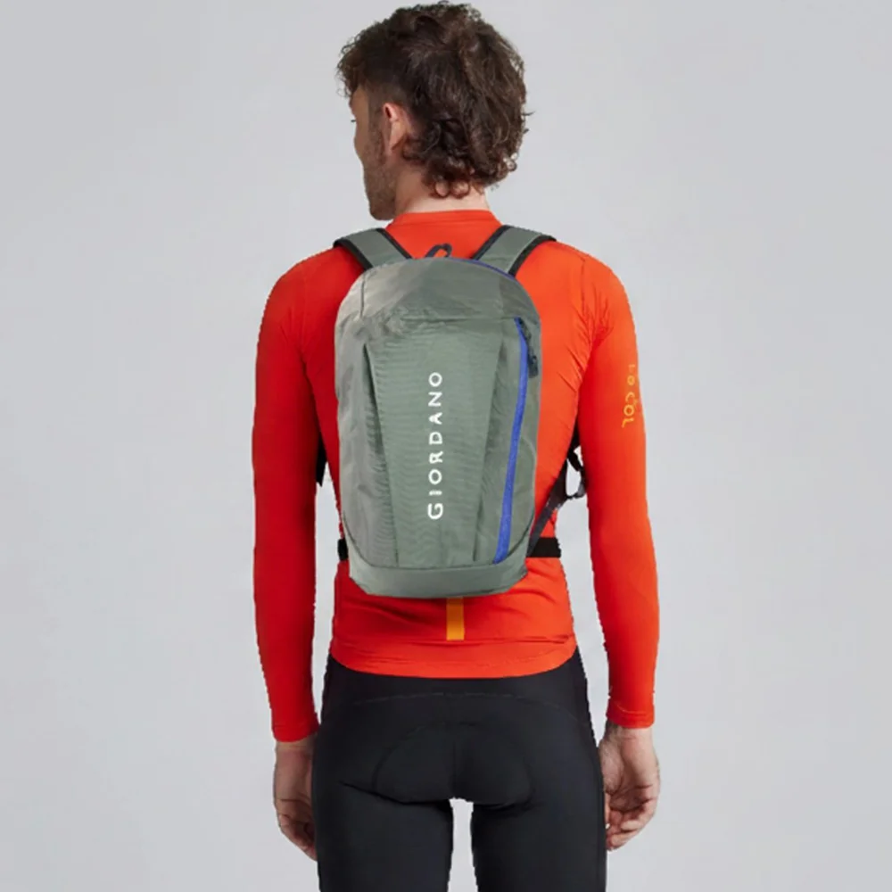 Giordano Unisex Casual Daypack - Grey Buy Giordano Unisex Casual Daypack - Grey in bulk for Corporate Gifting | Corporate Gyft