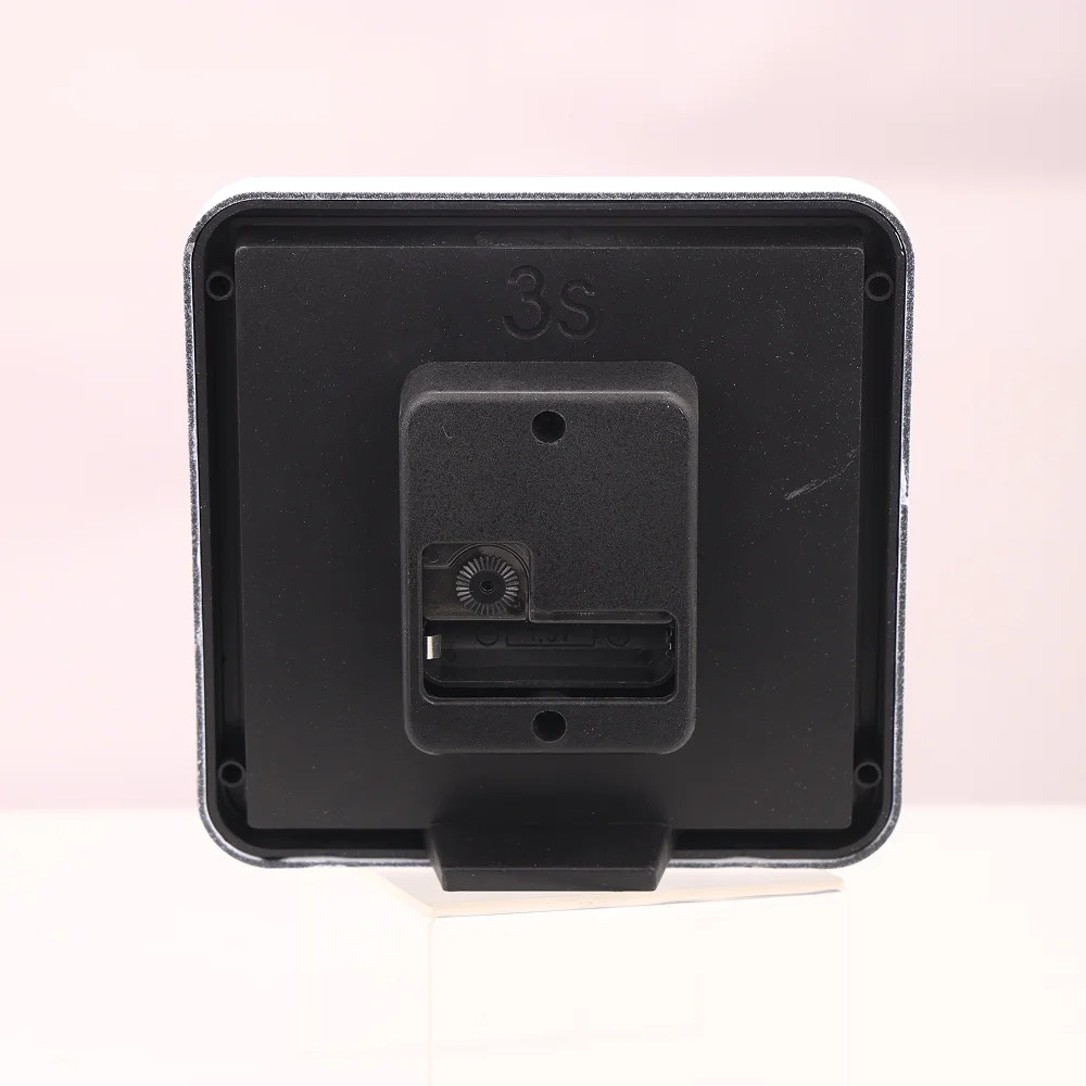 Luxe Square Desk Clock Buy Luxe Square Desk Clock in bulk for Corporate Gifting | Corporate Gyft