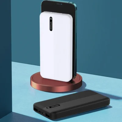 Buy Slim 10000 mAH Power Bank - Black in bulk for Corporate Gifting | Corporate Gyft