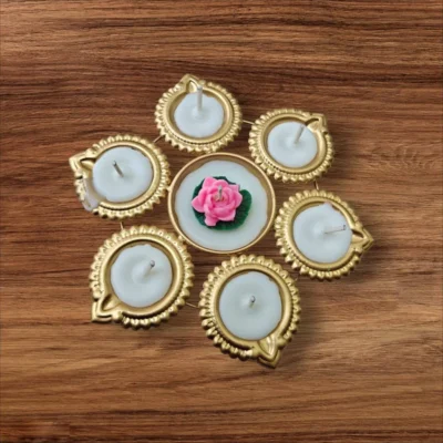 Buy Kanaka Multi Diya Harmony Urli in bulk for Corporate Gifting | Corporate Gyft
