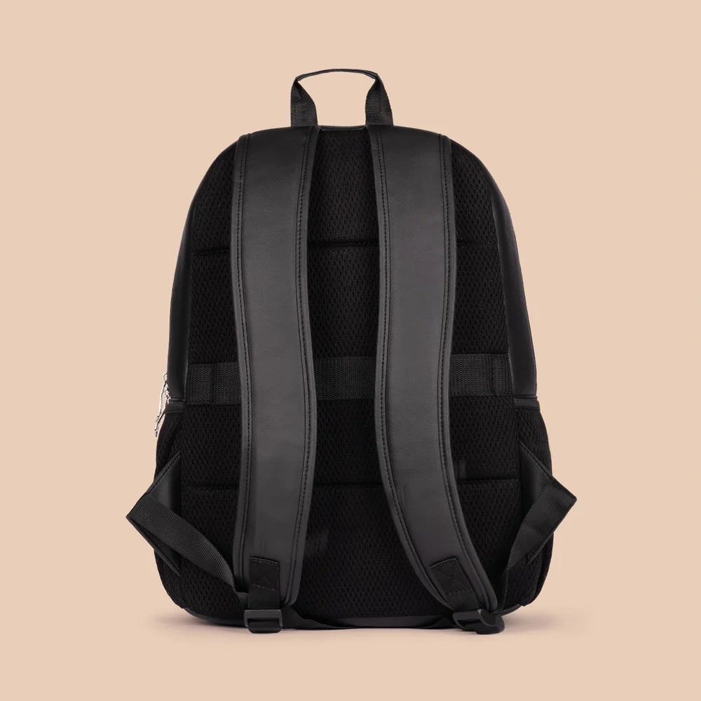 Zouk Statement Backpack Buy Zouk Statement Backpack in bulk for Corporate Gifting | Corporate Gyft