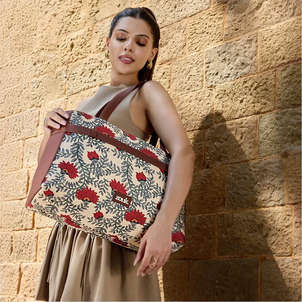 Zouk Women's Statement Office Bag Buy Zouk Women's Statement Office Bag in bulk for Corporate Gifting | Corporate Gyft