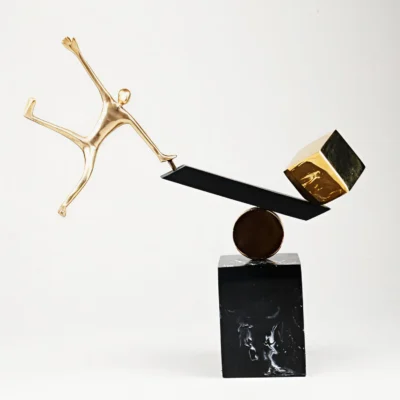 Buy Balance Of Success Sculpture in bulk for Corporate Gifting | Corporate Gyft