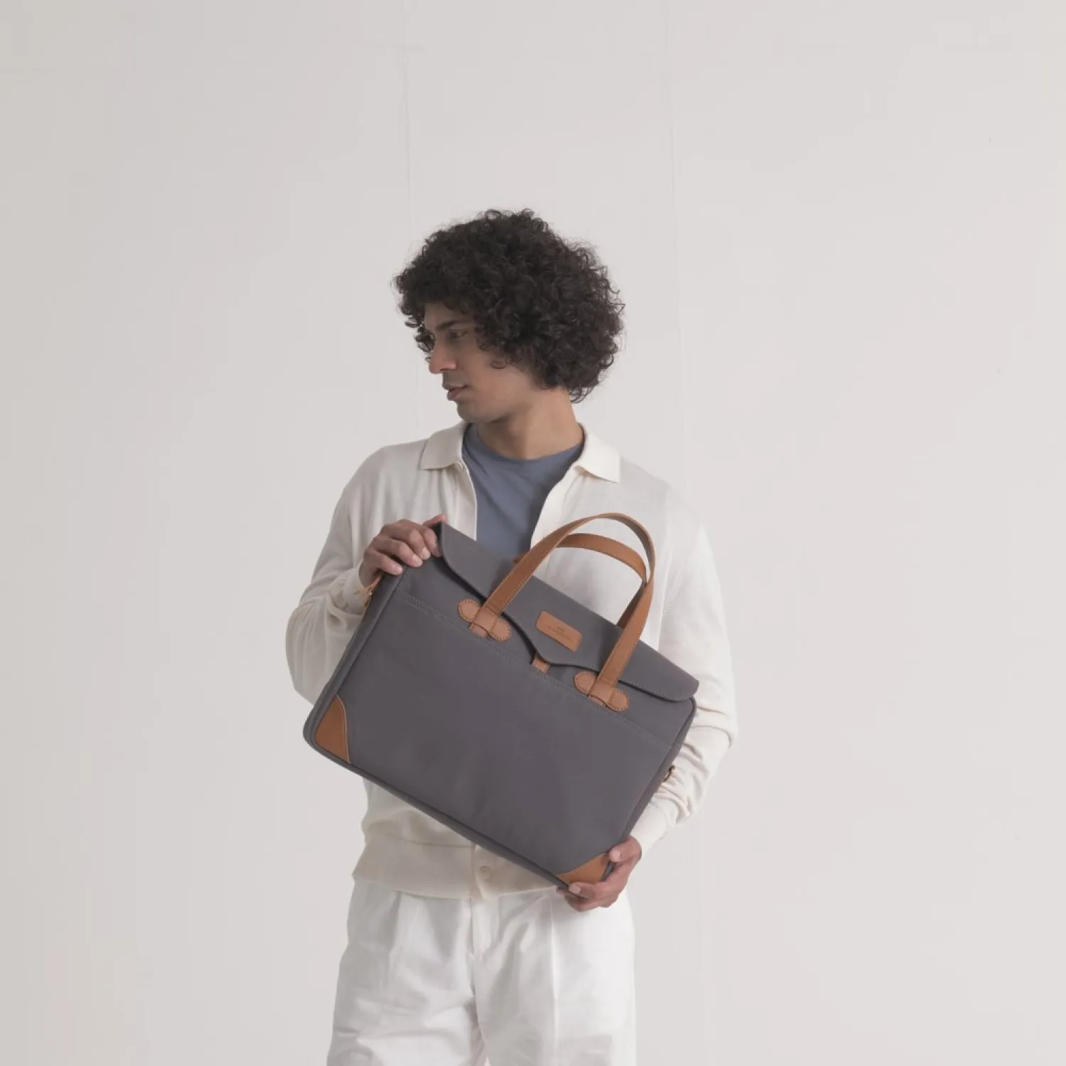 Edward Prime Laptop Bag - Grey Buy Edward Prime Laptop Bag - Grey in bulk for Corporate Gifting | Corporate Gyft