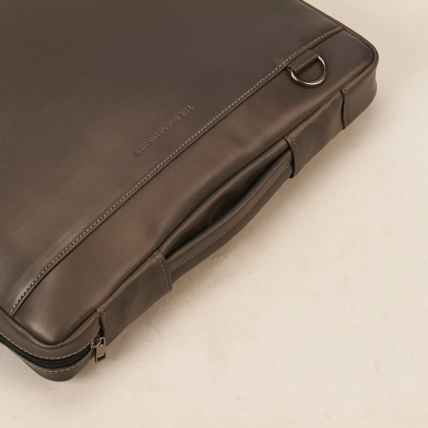 Miller Elite Laptop Bag - Grey Buy Miller Elite Laptop Bag - Grey in bulk for Corporate Gifting | Corporate Gyft