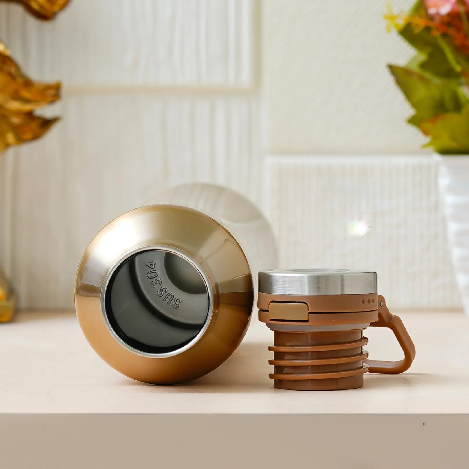 Insulated Stainless Steel Bottle - Image 2